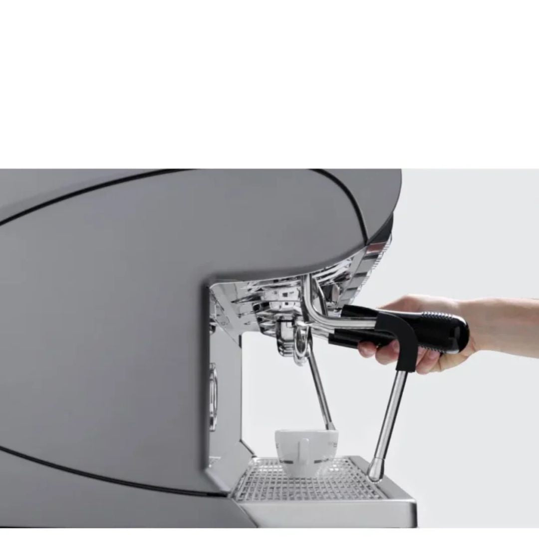Nuova Simonelli AURELIA WAVE Volumetric 3GR Professional Espresso Machine for Businesses (3 Heads) White