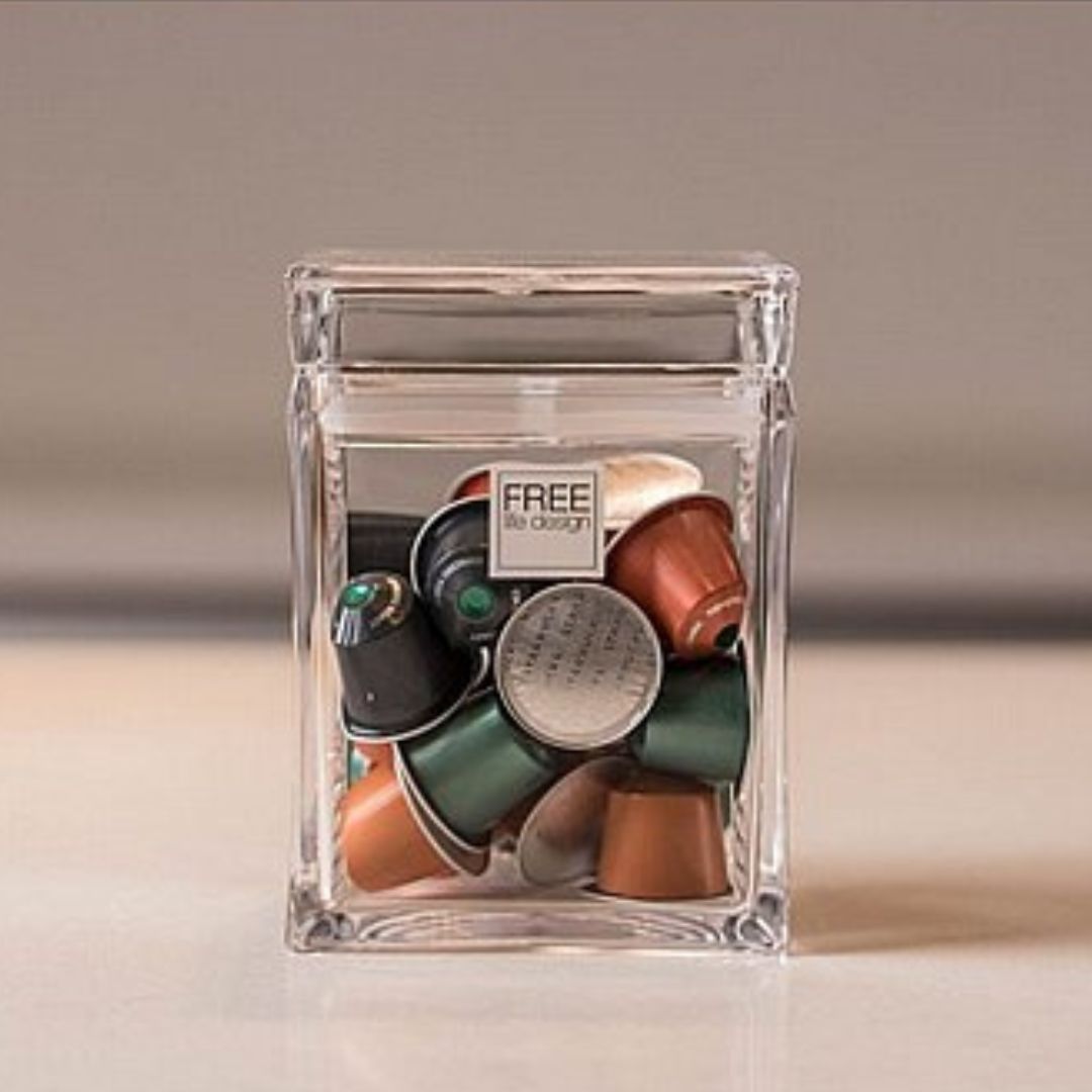 Transparent acrylic storage box 1.4 liters FREE